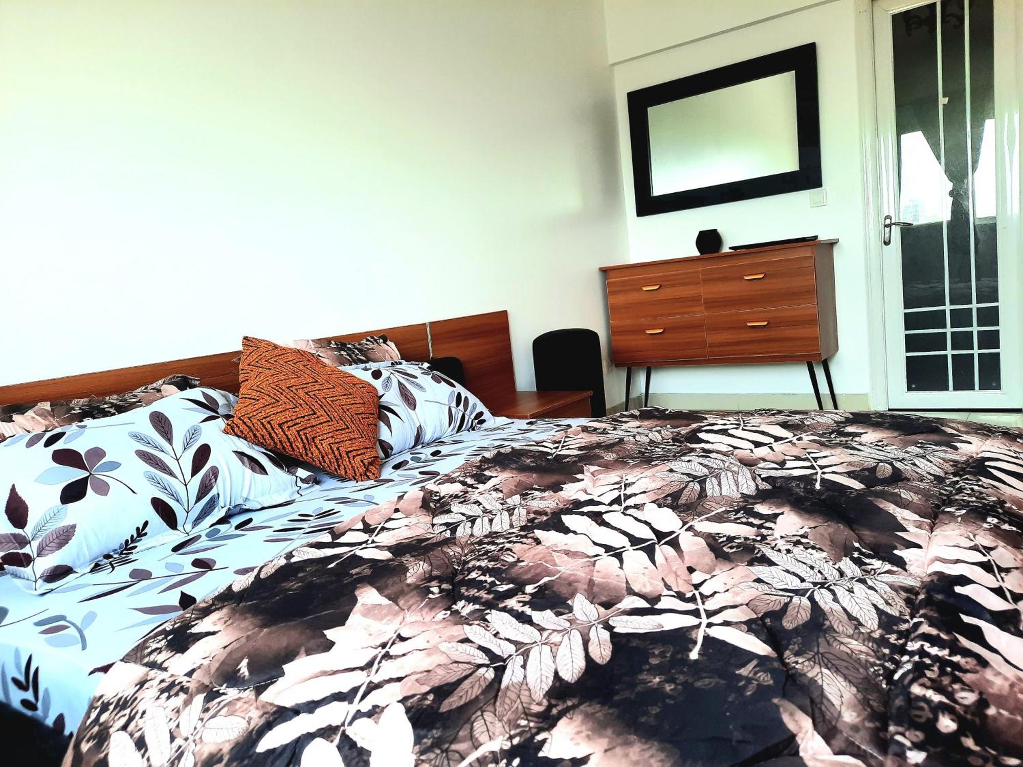 Chambres Meublees Avenue Cheikh Anta Diop Dakar Ngoại thất bức ảnh
